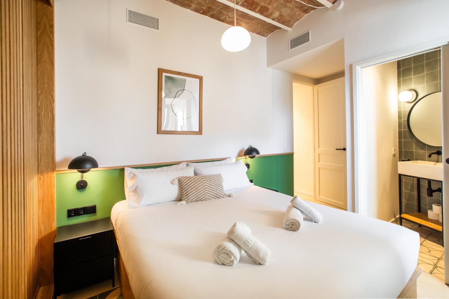 42par1049 - Super Bright 3br In Sant Antoni Appartement Barcelona